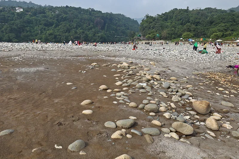 Stone and sand are being looted away from this spot of Jaflong stone query in Gowaingaht Upazila of Sylhet. 