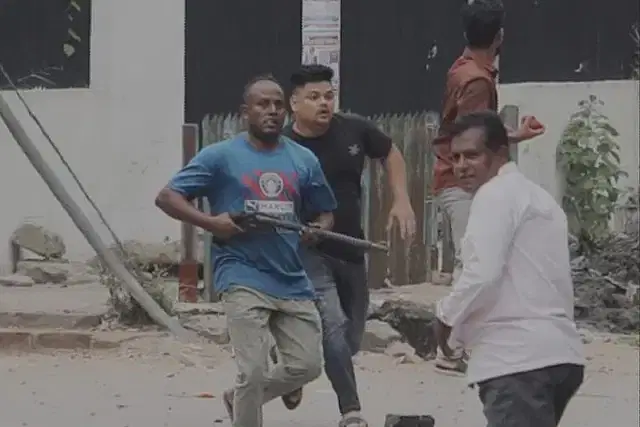 Jubo League activist Touhidul in action while attacking the protesters in the Bahaddarhat area of Chattogram on 18 July 2024.