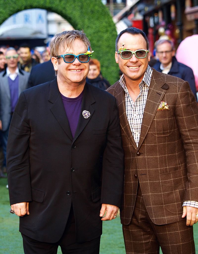 Elton john cheap dolce gabbana