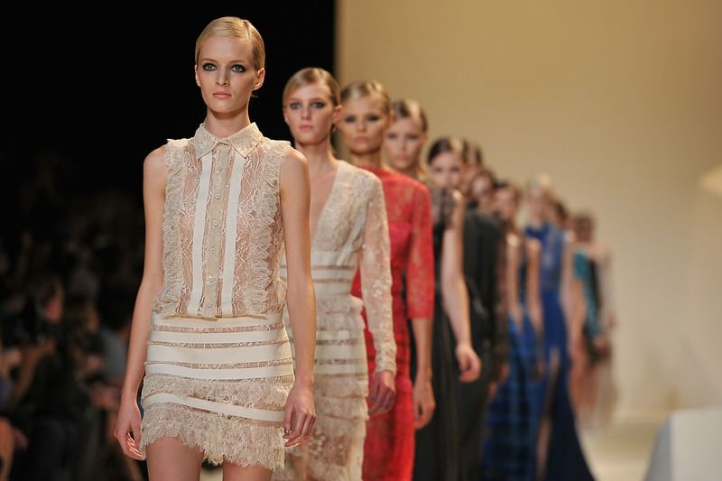 France cracks down on super-skinny models | Prothom Alo