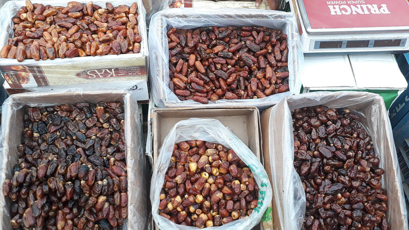 Dates at a shop in Karwan Bazar, Dhaka.